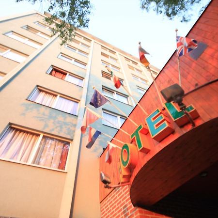 Hotel Ludmila Mělník Zewnętrze zdjęcie