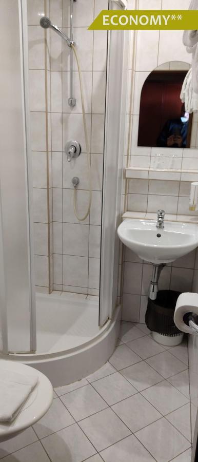Hotel Ludmila Mělník Zewnętrze zdjęcie